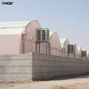 تجهیز گلخانه آقای بهرامی در اصفهان به سیستمهای گرمایش، سرمایش و تهویه کولاک گستر یزد