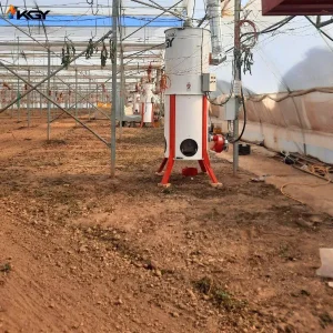 تجهیز گلخانه آقای کبودبندیان در همدان به سیستمهای گرمایشی(بخاری گلخانه)