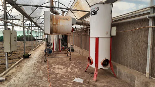 پروژه های اجرایی گلخانه ها 11 هیترهای نصب شده در گلخانه