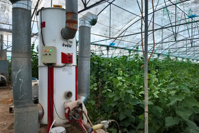 پروژه های اجرایی گلخانه ها 5 بخاری در گلخانه