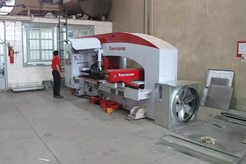 درباره ما 3 ارتقاء تجهیزات و فناوریهای تولید