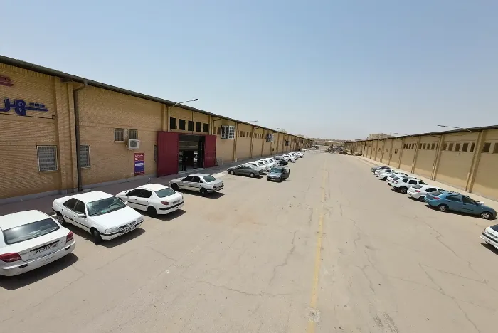 پروژه اجرایی تجاری و فروشگاهی 7 Industrial cooling equipment for commercial spaces